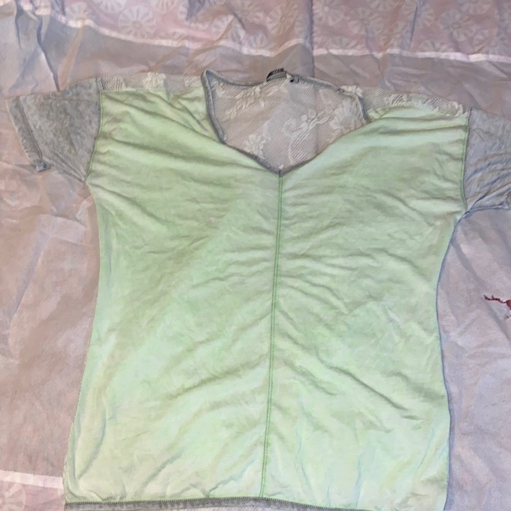 BKE brand T-shirt size-M, it is a mesh back never wore